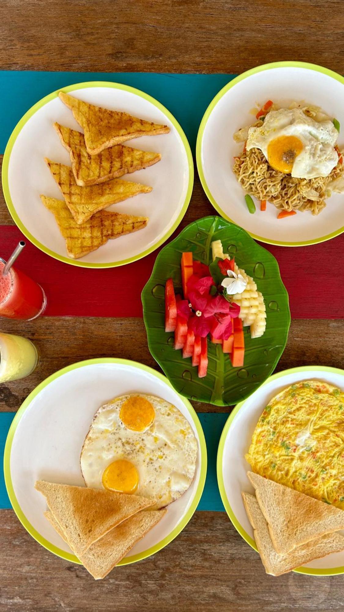 Meno Charm Hotel Gili Meno Eksteriør billede